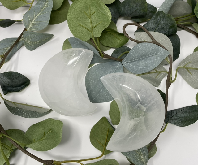 Selenitschale Mond weiss 10-11 cm
