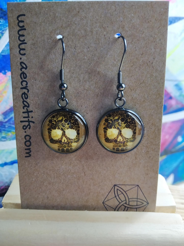 Boucles d&#039;oreilles cabochons crâne 