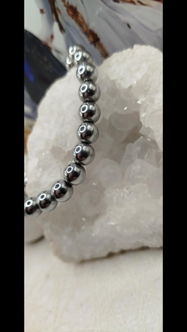 Bracelet en Hématite Argentée – Collection Minimal Touch