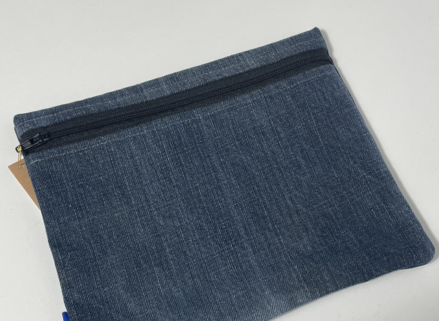 Pochette Raymonde 