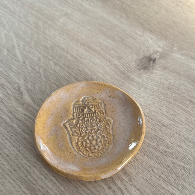 Coupelle main de Fatma