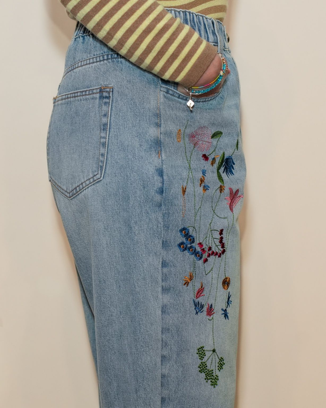 Jeans fiori chiaro