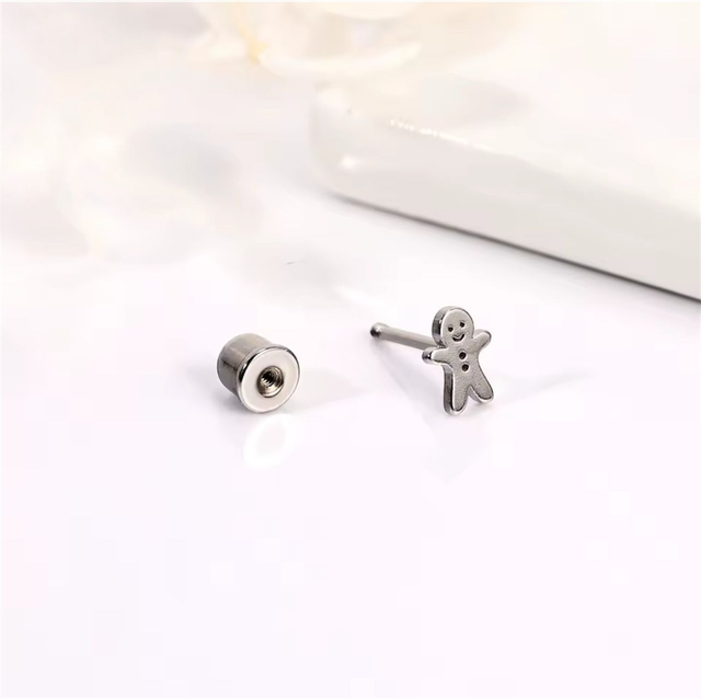 Gingerbread Man Mini Comfort Back Studs