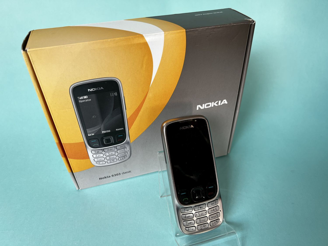 NOKIA 6303 classic