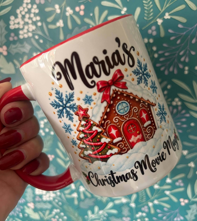 Personalised Christmas Movie Mug – 11oz Red Handled Gingerbread House Mug