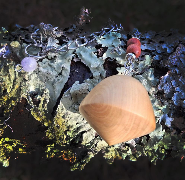 Pendule en Bois et Pierre, Buis et Améthyste claire