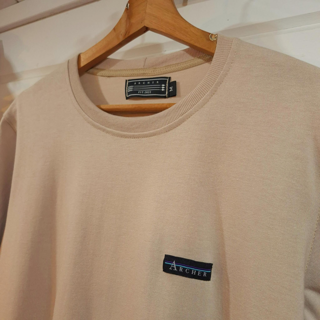 Polera Regular Fit Manga Corta Beige