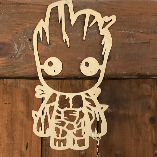 Groot 29x18