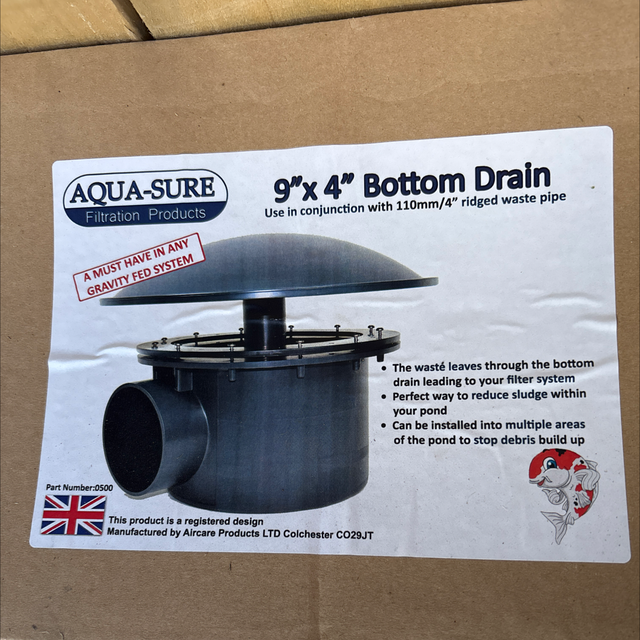 9” x 4” Bottom Drain - use with 110mm/4” ridged waste pipe 