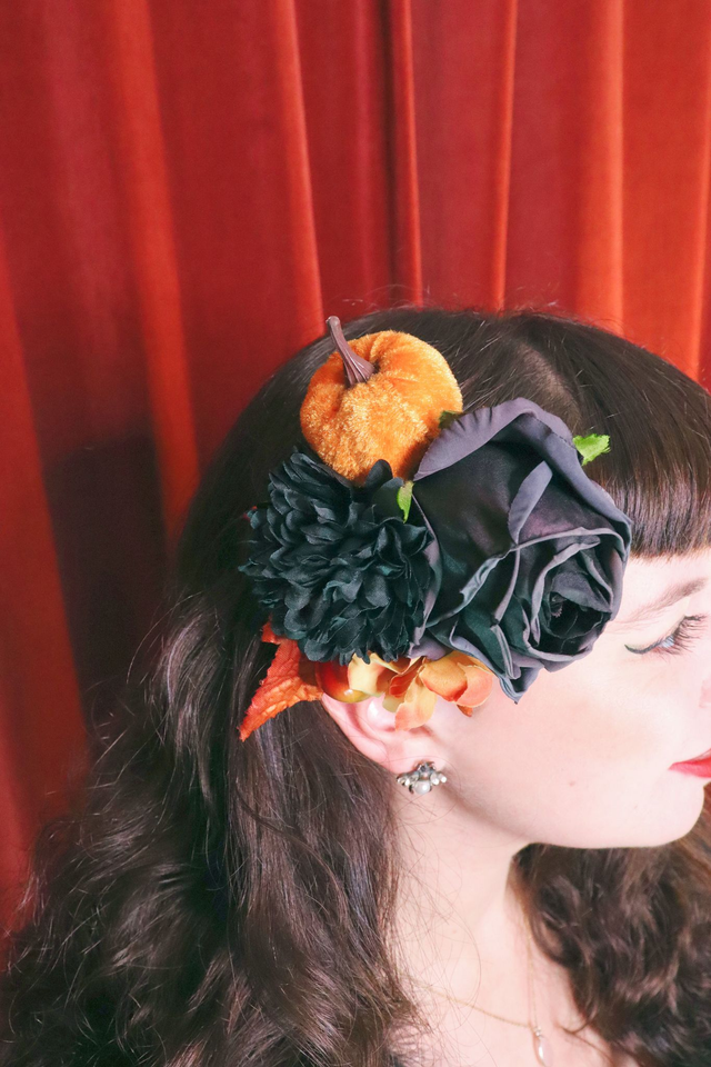 Hair flowers • L • Lil' dark pumpkin