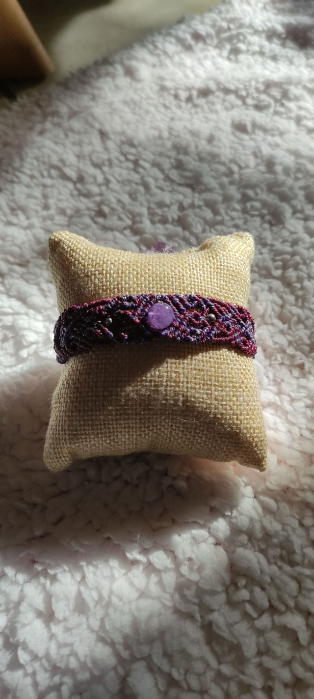 Bracelet prune et violet pailleté avec améthyste