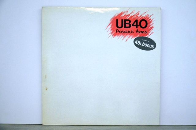 UB 40 - Present Arms (+ 7 Inch) (1981)
