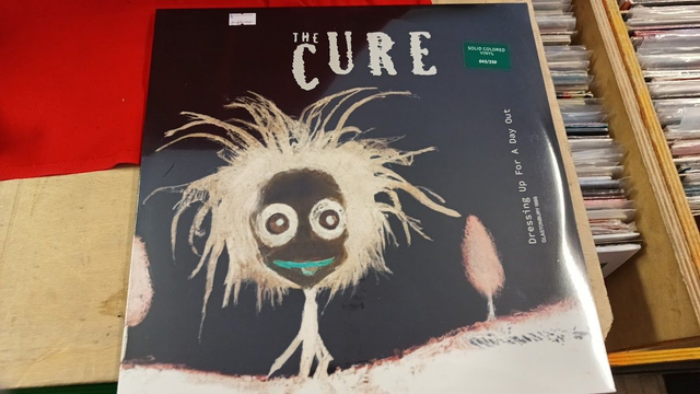 The Cure – Dressing Up For A Day Out