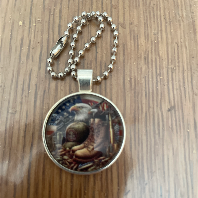 Porte clé boule métal modèle 11