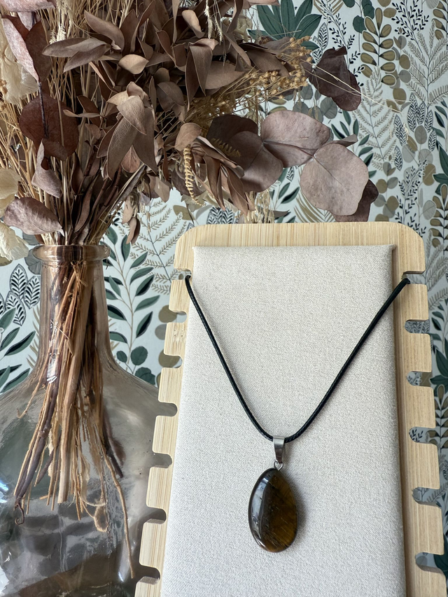 Collier Pendentif Oeil de Tigre &amp; Inox couleur argentée