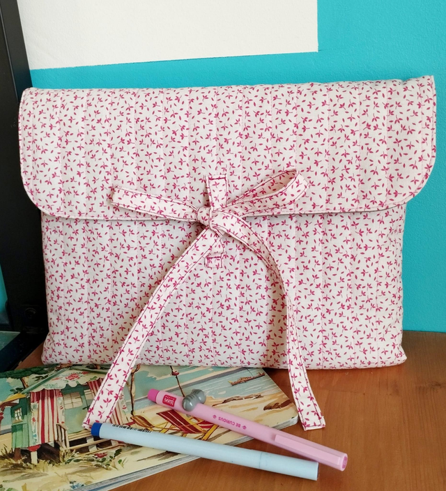 Étui à Tablettes - Laurine