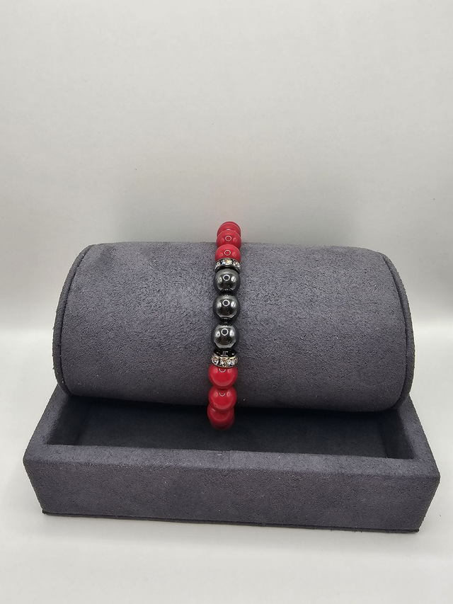 Ladies Red Coral & Hematite Bracelet.