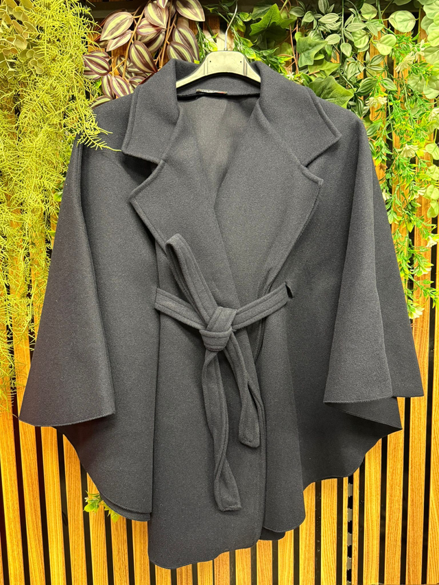 Cape met ceintuur marine