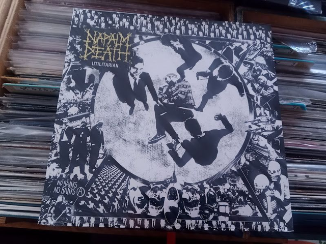 Napalm Death – Utilitarian