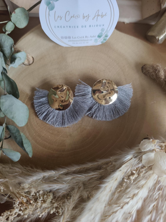 BO CHIC PLUMETIS GOLD/ POMPONS GRIS 0000210