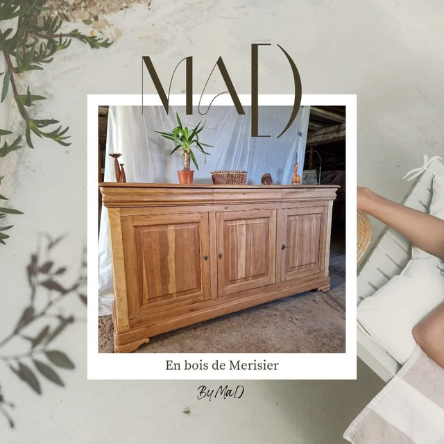 Buffet Bahut LOUIS PHILIPPE 3 Portes en Merisier massif