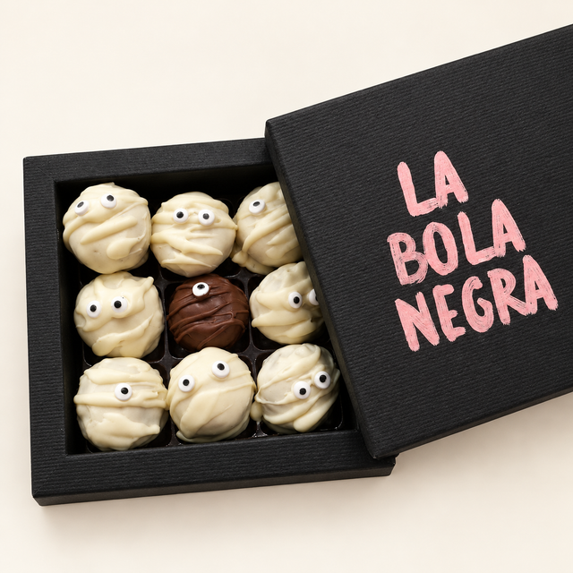 Caja "La Bola Negra"