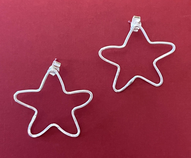 Starlight Twinkle: Silver Star Stud Earrings
