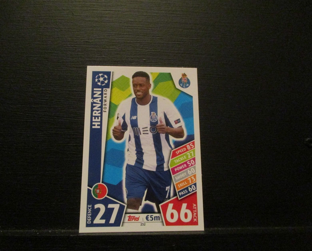 Hernani - UEFA Champions League Match Attax 2017/18 Original Trading Card #232