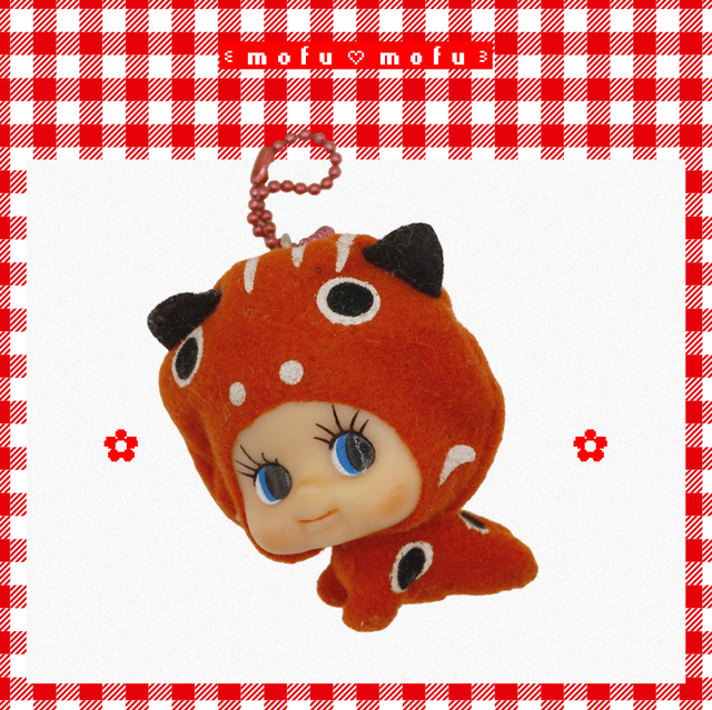 preloved bobble-head kewpie charm