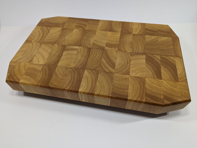 Schneidblock Gummibaum