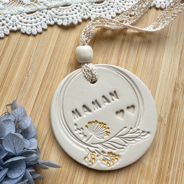 MAMAN, Médaillon en argile, Diffuseur de parfum