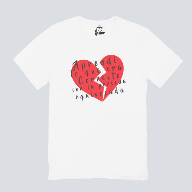 T-shirt in cotone- unisex- Cuore spezzato