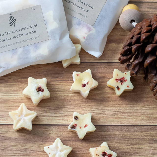 Baked apple and cinnamon wax melts