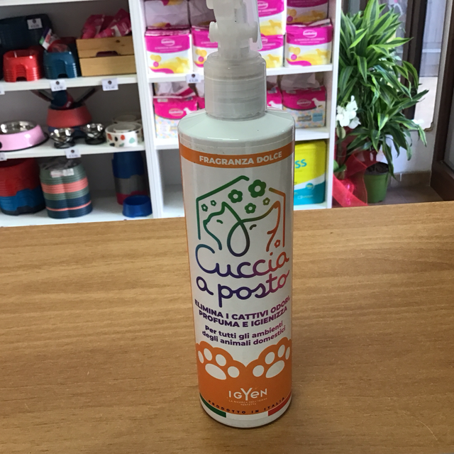 FRAGRANZA DOLCE Cuccia a Posto Elimina i cattivi odori profuma e igienizza per tutti gli animali domestici 300 Ml 