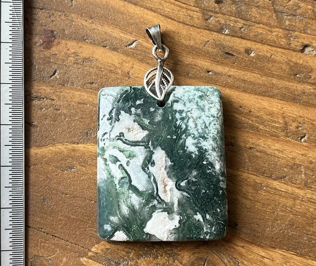 Pendentif en Agate Mousse et bélière argent 