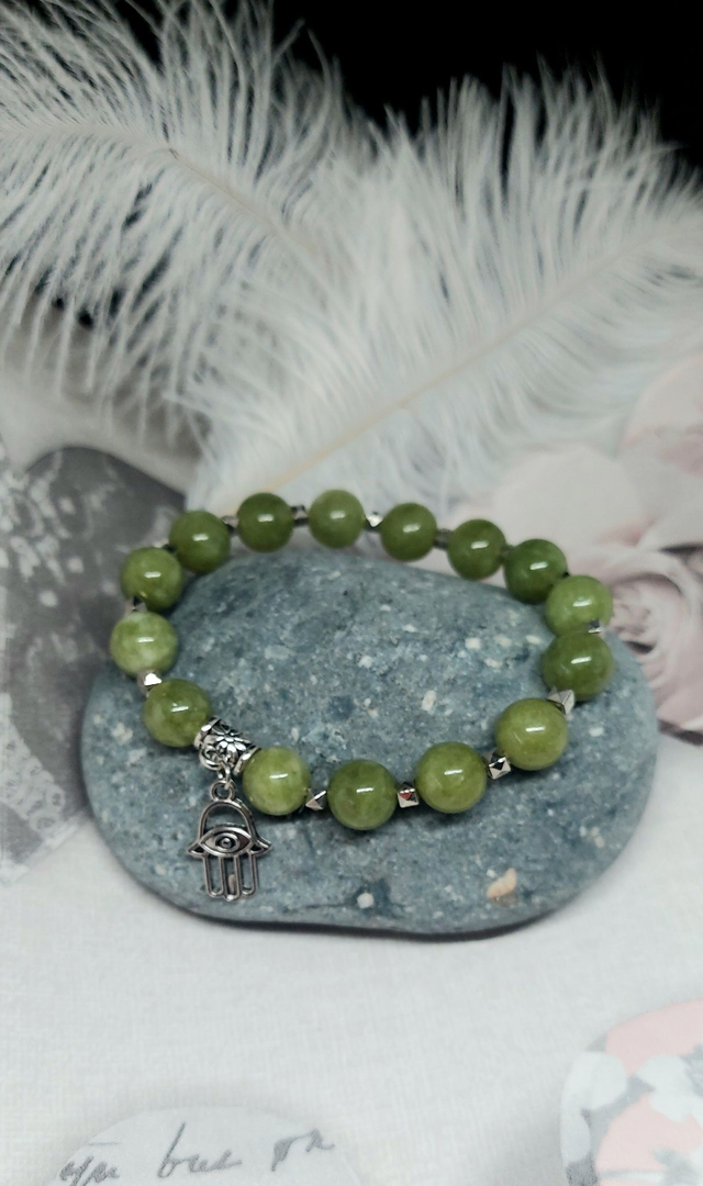 Jade &amp; silver plated stretch bracelet with charm