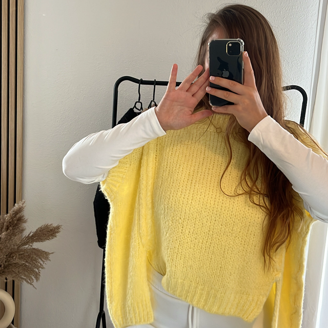 Pull JOELLE jaune 🇮🇹