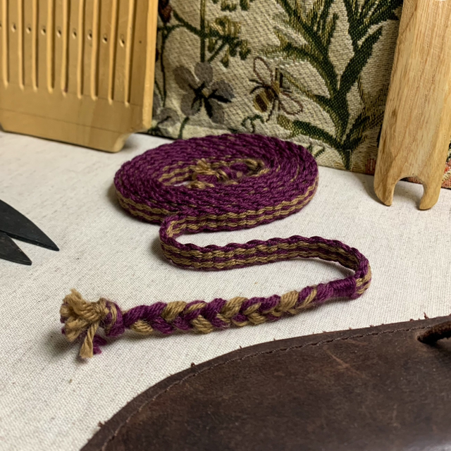 Galon au peigne tissé main