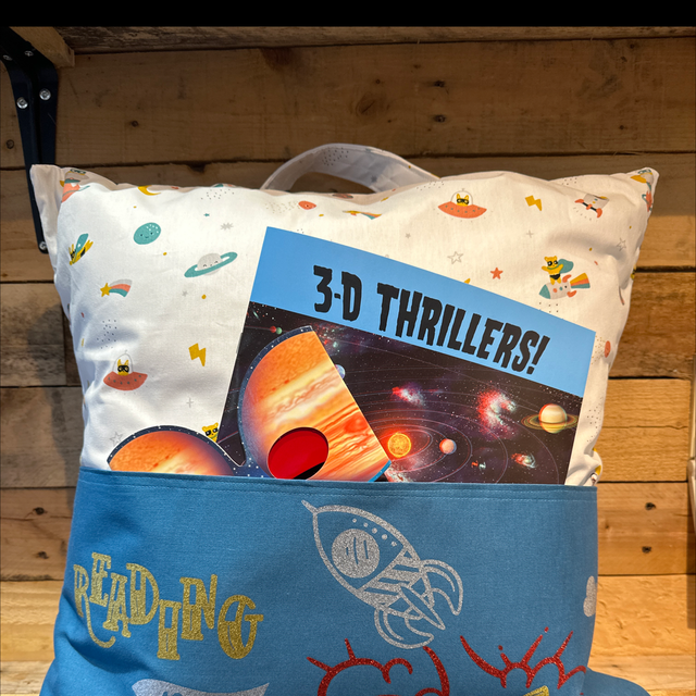 Space Reading Cushion 