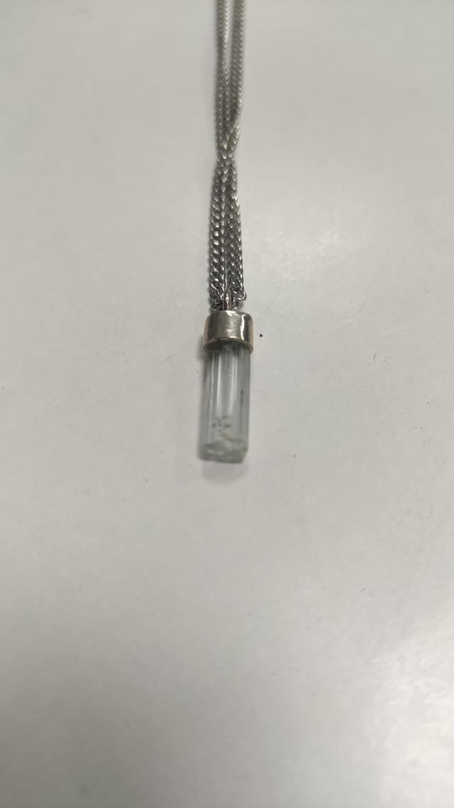 Pendentif aigue marine gemme 