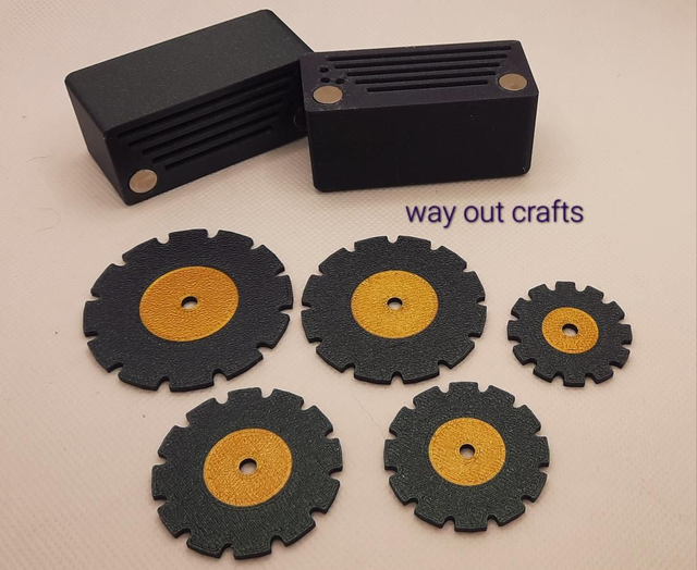 Set of 5 Yorkshire Button Templates with box