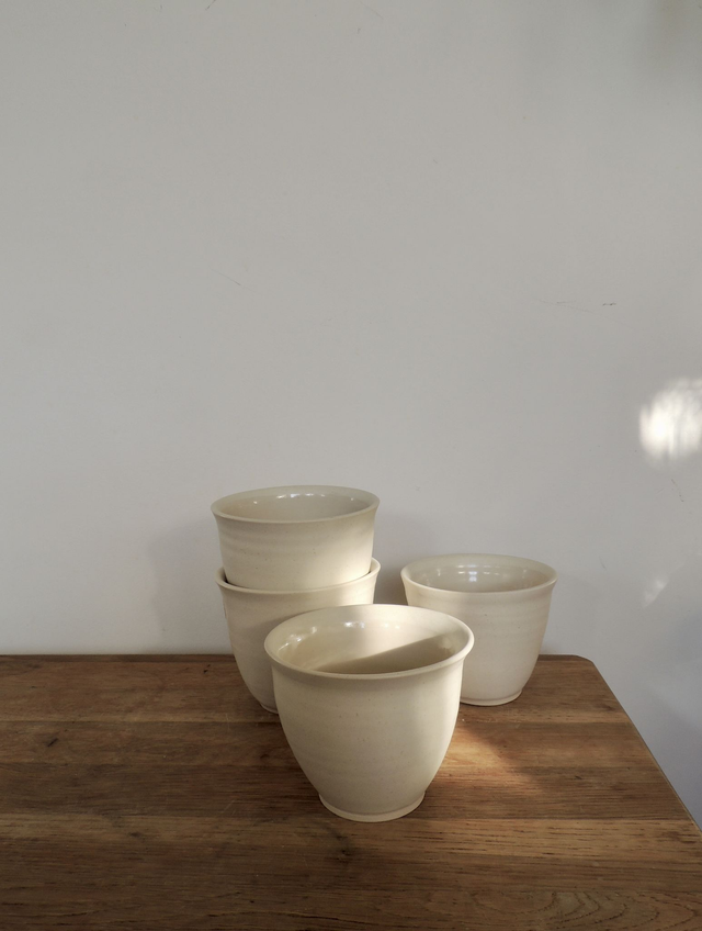 Handleless Tulip Lipped Cup | Almond 