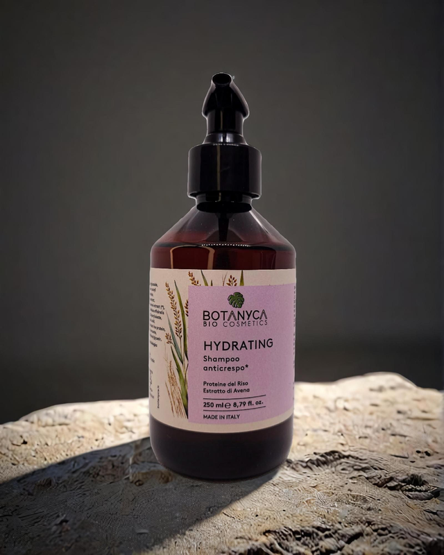 HYDRATING SHAMPOO 