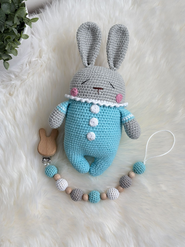 Doudou Lapin Bleu + Attache tétine