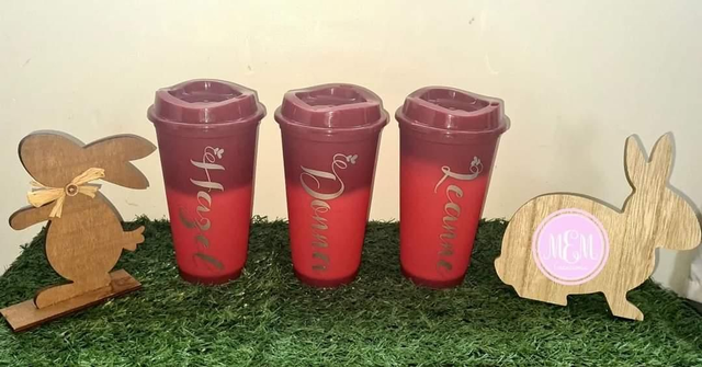 Colour Changing Hot Cups