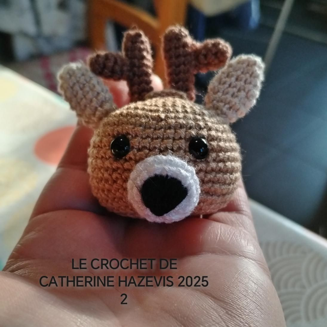 2025 TÊTE DE CERF EN PORTE CLÉ 