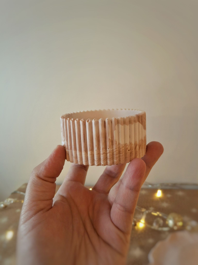 Pot lignes verticales