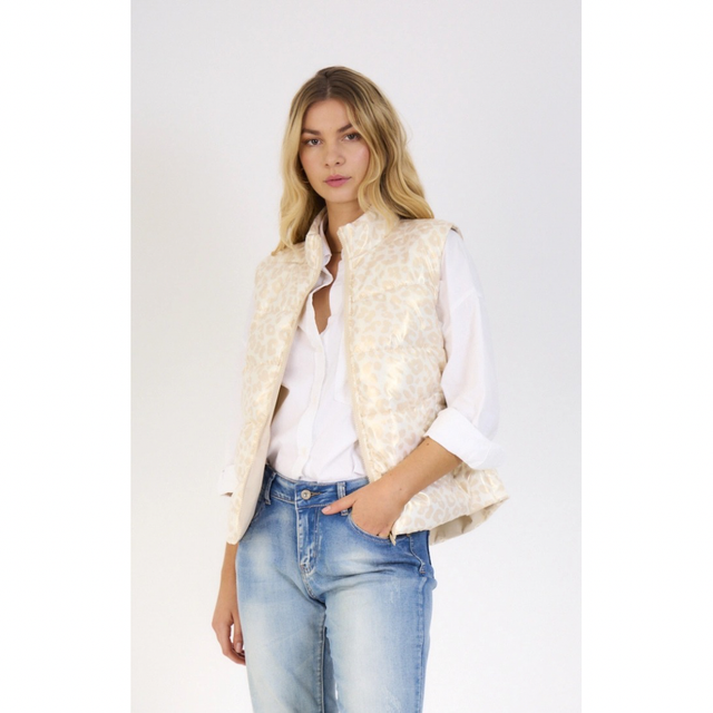 Doudoune réversible sans manches, print léopard doré 