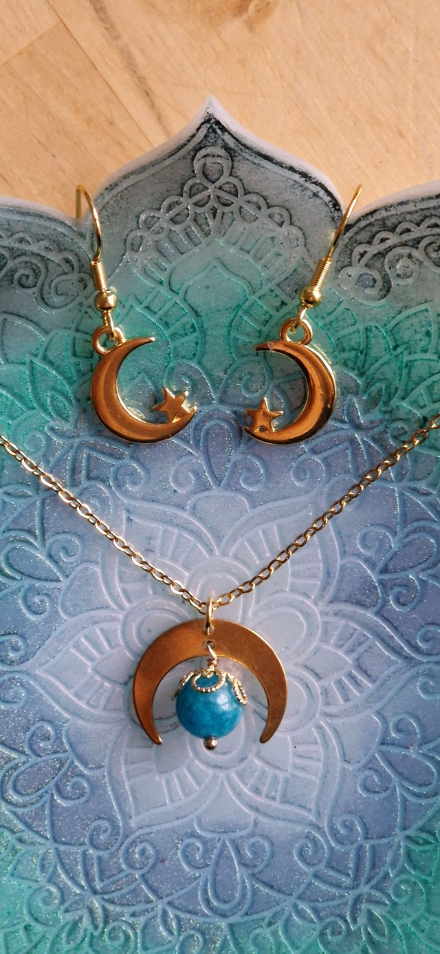Set Kette mit Mondanhänger und passende Ohrringe  Ohrschmuck, Mondohrringe