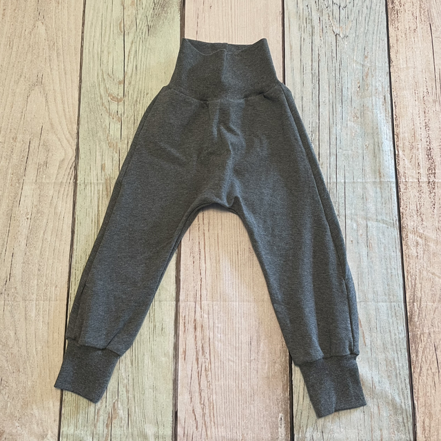 Checkerhose, Größe 80, grau 